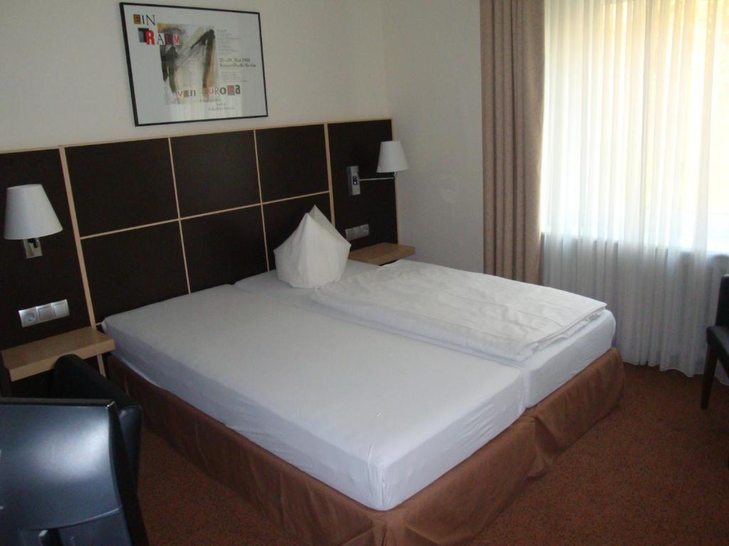 Hotel Landhaus Schlachtensee Берлин Номер фото